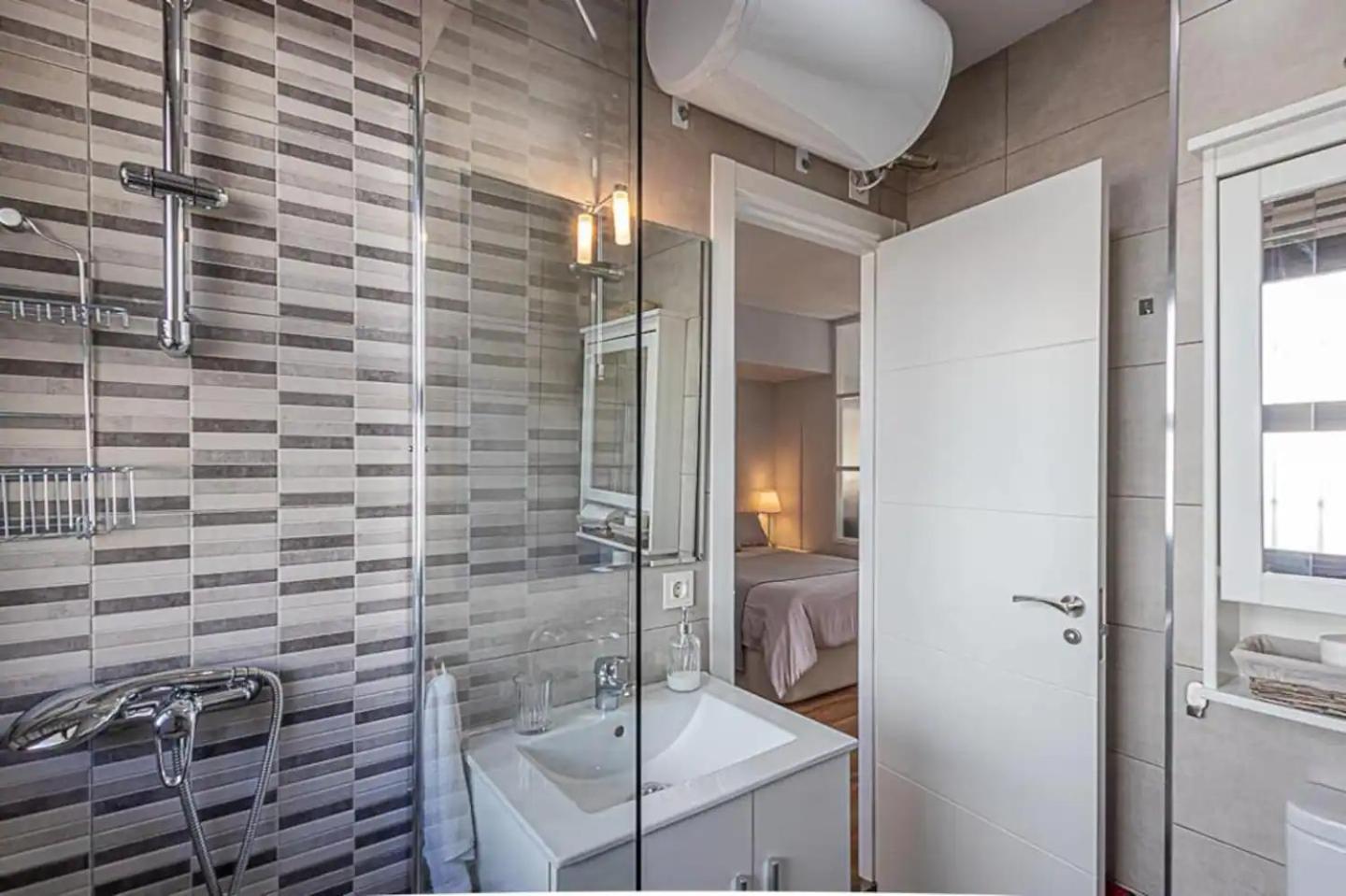 Encantador Apartamento En Primera Linea De Playa Benalmádena Eksteriør billede